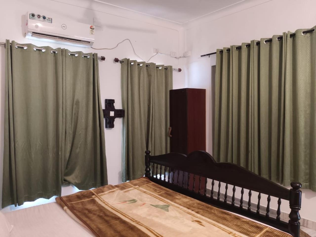 Vedha Beach Resort Alappuzha Buitenkant foto